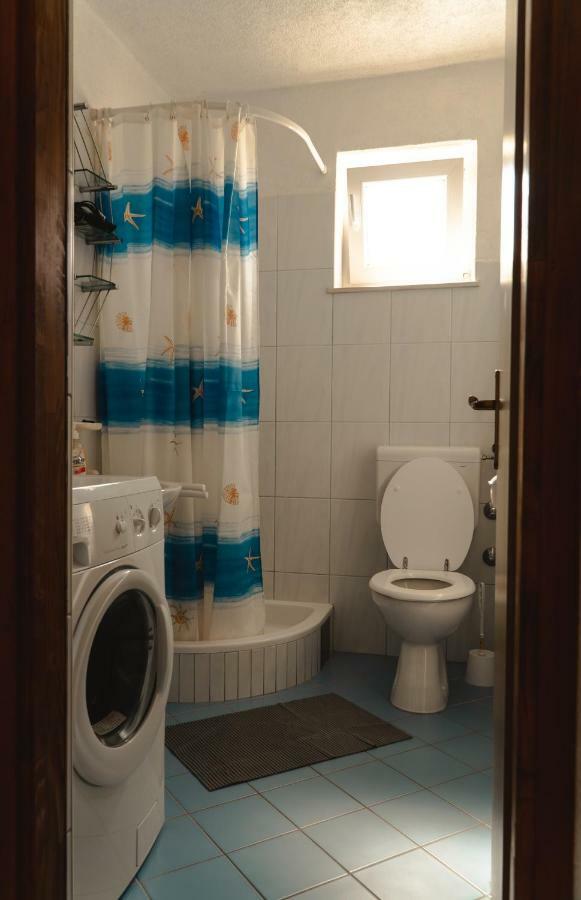 Apartment Njofra Banj